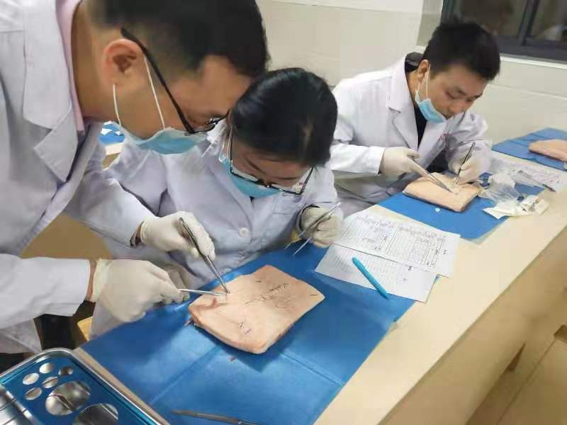 悉心指导3.JPG