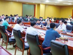 中国科学院陈孝平院士到我院开展学术活动