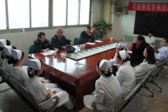 我院举行预防暴力伤医联合应急演练